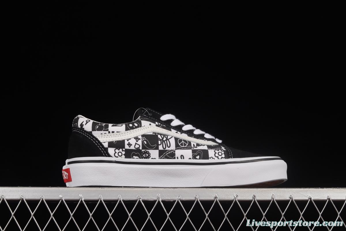 Vans Old Skool timeless classic plaid black and white graffiti print shoes VN0A7Q2J6U6