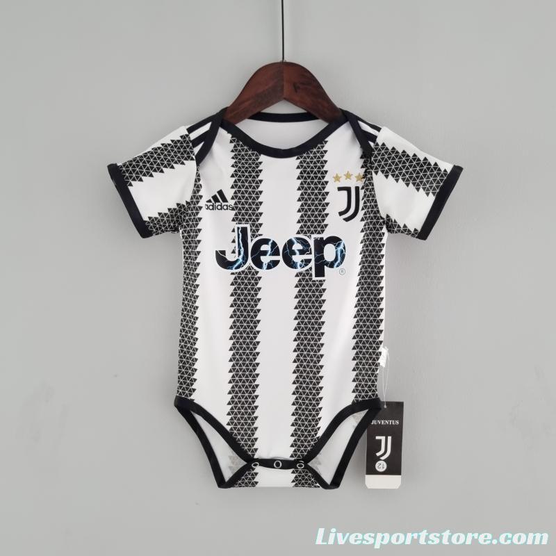 22/23 Juventus Home Baby KM#0030 9-12 Soccer Jersey