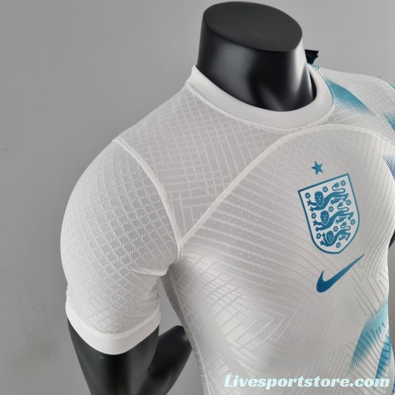 Player Version 2022 England Pre-match Kit White Blue