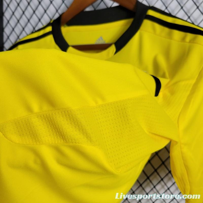 Retro 2011/12 Real Madrid Yellow Goalkeeper Jersey