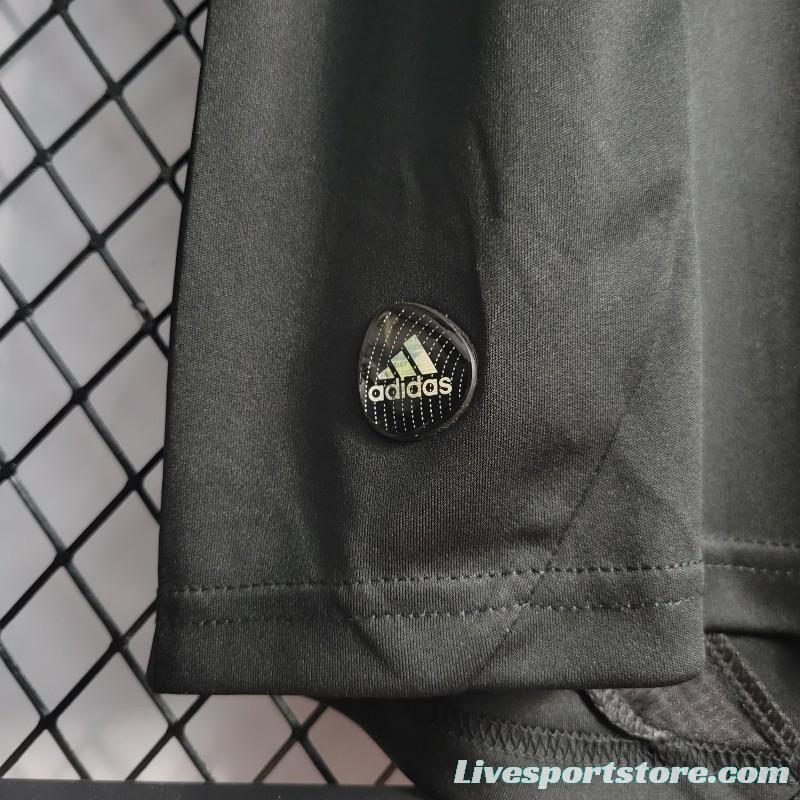 Retro 2011/12 Real Madrid Black Goalkeeper Jersey