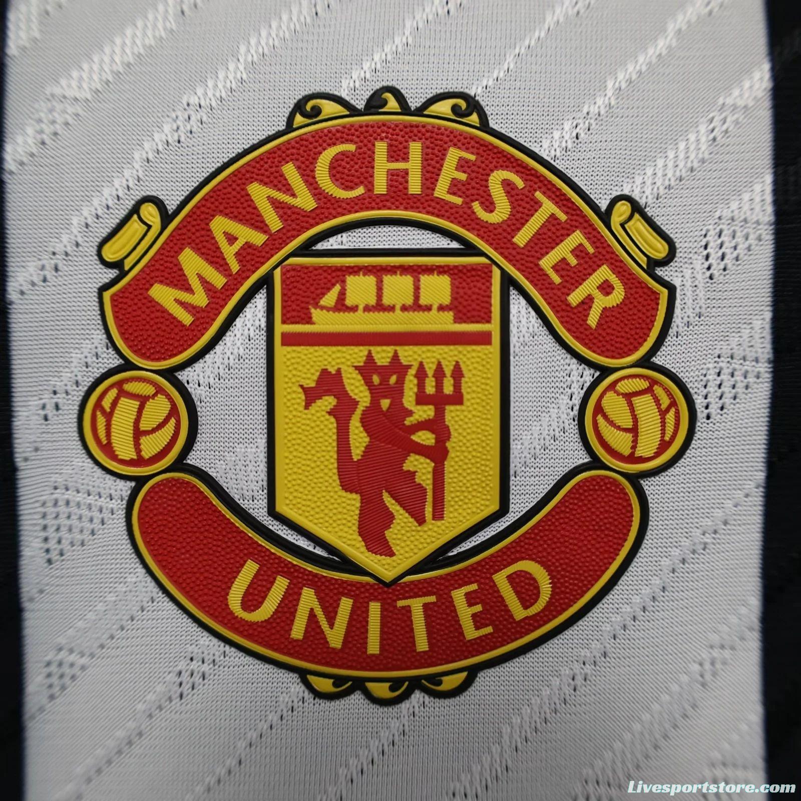 Player Version 23/24 Manchester United Black White Training Jersey